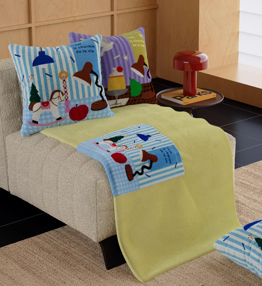 NeoVerse 2-in-1 Cushion Blanket